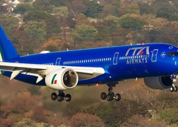 ¿Cómo avanzan las gestiones para la llegada de un vuelo desde Italia?