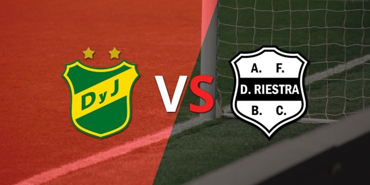 Dep. Riestra aventaja a Defensa y Justicia