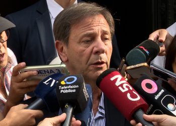 Diputados de LLA se reunirán con Milei para ver cómo “volver a tratar la ley de Bases”