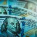 El dólar abrió el mes a la baja y sigue lejos de lo que espera el mercado