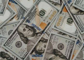 El dólar quedó a un paso de los $ 38, tras su tercera baja consecutiva