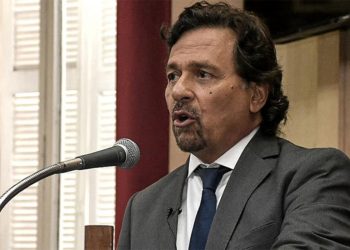 El gobierno de Salta oficializó el cobro de la atención sanitaria a extranjeros