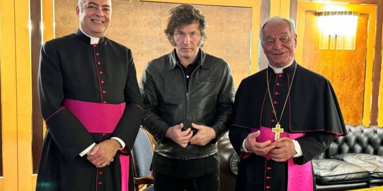 Javier Milei llegó a Roma para su encuentro con el papa Francisco