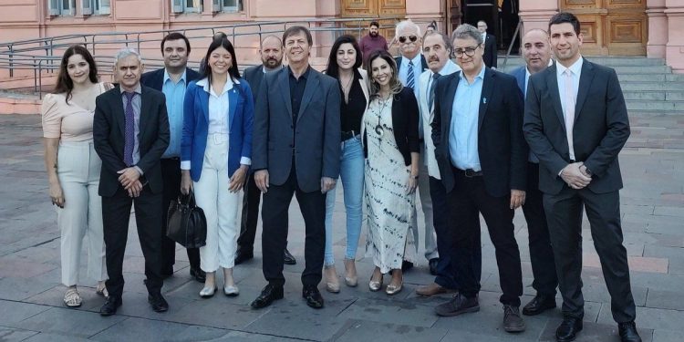 Javier Milei reunió a su tropa y adelantó que enviarán varios proyectos al Congreso