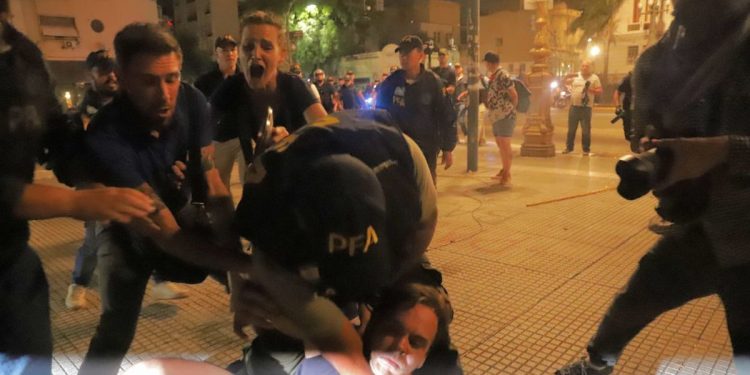 La Justicia Federal dictó una cautelar contra el protocolo antipiquetes de Patricia Bullrich