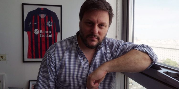 Leandro Santoro: «Así como estamos, este país no le sirve ni a la derecha»