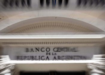 Los dólares financieros marcaron una baja semanal de más del 10%