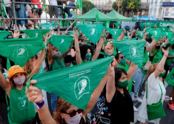 Los libertarios buscan derogar la Interrupción Voluntaria del Embarazo