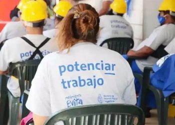 Milei eliminó el Potenciar Trabajo y lo reemplazará por otros dos programas