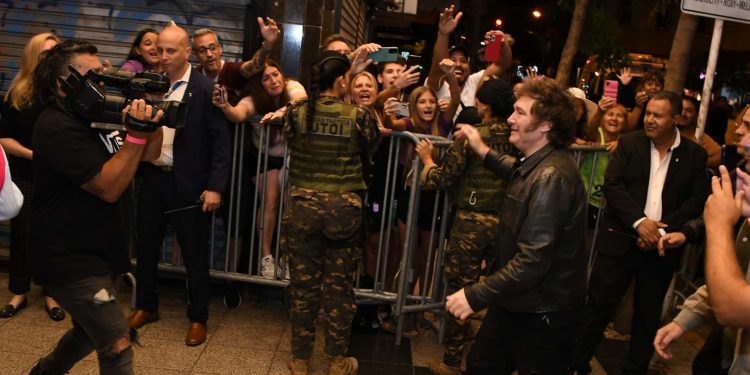 Milei viajó a Mar del Plata por el cumpleaños de Fátima Flórez