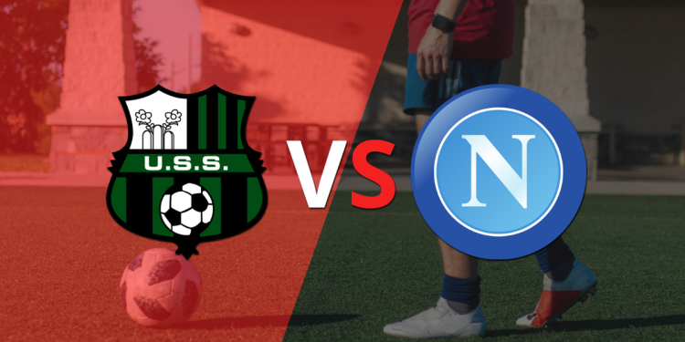 Napoli se lo empató a Sassuolo en el estadio Mapei Stdm. Cittá del Tricolore