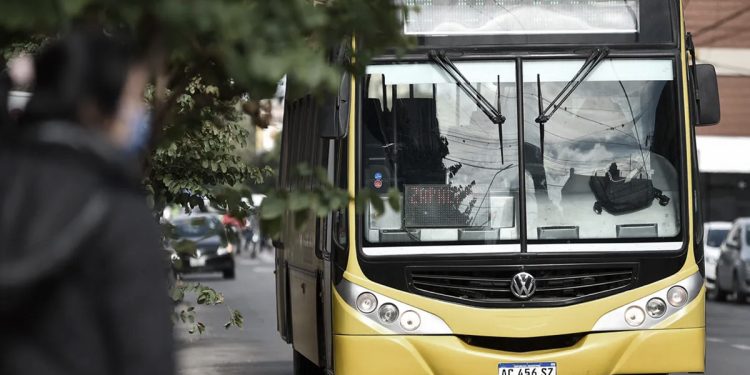 Ocho ciudades declararon “emergencia del transporte urbano”