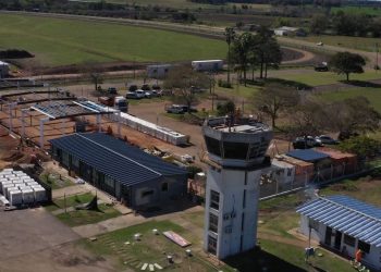 Se inaugura el nuevo aeropuerto de Salto