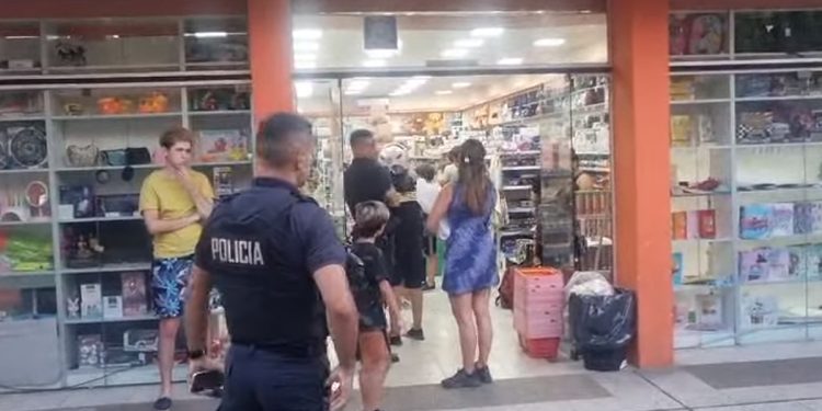 Un signo de época: detuvieron a una niña de 12 años por robar útiles escolares en un comercio de General Pico