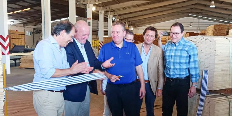Una empresa maderera invirtió u$s 8M en Rivera