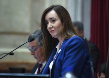 Unión por la Patria insiste para que el DNU de Javier Milei sea debatido en el Senado