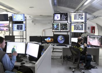 Advierten que unos 670 trabajadores del Servicio Meteorológico Nacional pueden ser despedidos