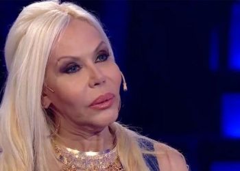 Alejandra Pradón se enojó luego de aparecer como la amante de Maradona en la serie de Coppola