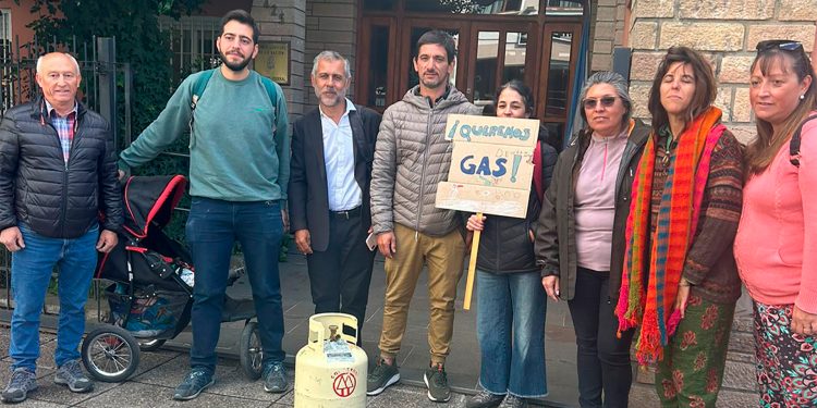 Bariloche sin gas: la falta de una obra “de magnitud menor” impide nuevas conexiones