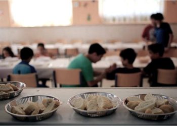 Capital Humano volvió a comprar alimentos para comedores, tras fuertes cruces con organizaciones sociales