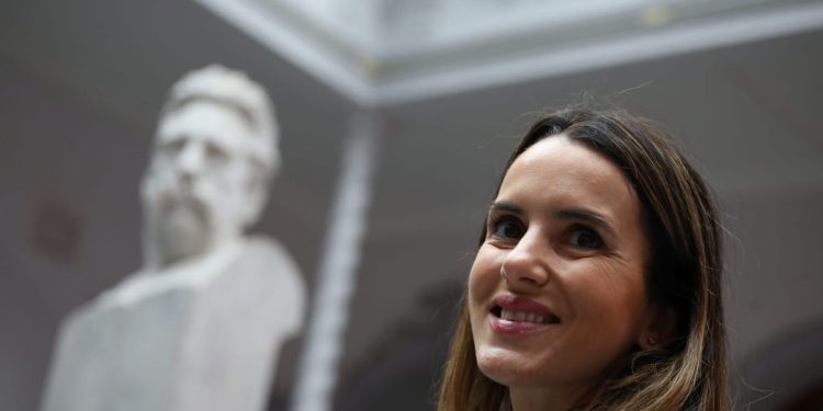 Carolina Ache ya es precandidata por el Partido Colorado