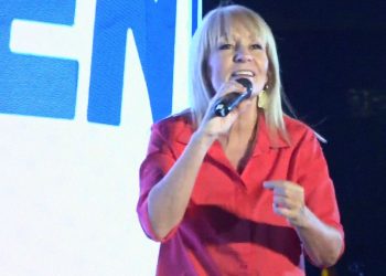 Carolina Cosse comenzó su campaña electoral con críticas a la derecha nacional