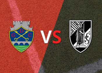 Chaves enfrenta a Vitória Guimarães buscando salir del fondo