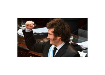 Cien días que parecen mil: cierra los números del Excel pero no los del bolsillo