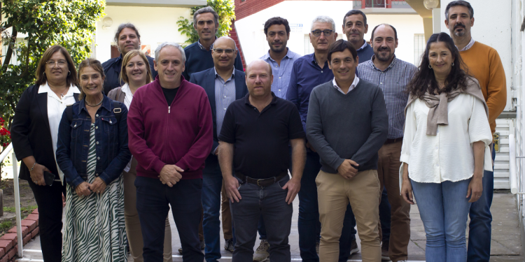 Cónclave multipartidario de intendentes expresó en Villa Gesell preocupación por recorte de fondos de Nación