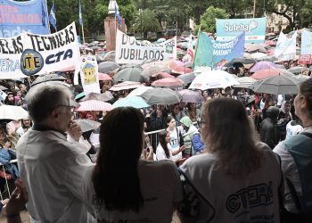 Ctera convocó a una movilización para reclamar la continuidad del Fondo Docente