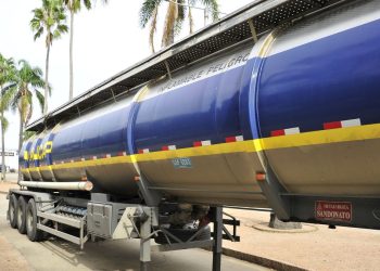 Ducsa reclamará en la justicia u$s 30M a Montevideo por la tasa de inflamables