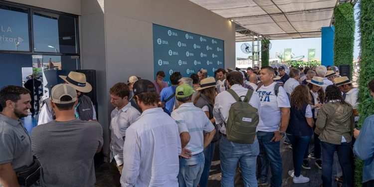 El BNA batió récords de asistencia financiera en Expoagro
