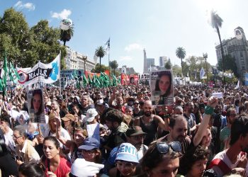 Encuentro Memoria, Verdad y Justicia: “Como Milei y Villarruel niegan esos crímenes, repetimos: son 30.000; fue y es genocidio”