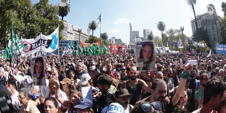 Encuentro Memoria, Verdad y Justicia: “Como Milei y Villarruel niegan esos crímenes, repetimos: son 30.000; fue y es genocidio”