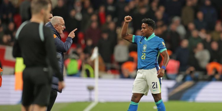 Endrick le dio a Brasil la victoria y a Dorival un debut perfecto