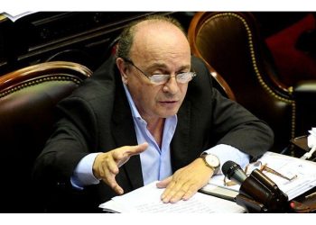 Internaron de urgencia a Leopoldo Moreau