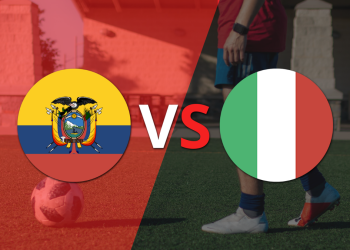 Italia gana 1 a 0 ante Ecuador