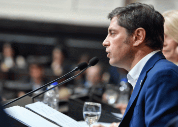 Kicillof, a Milei: «Si se trata de reuniones para fotos y marketing, arranquen sin nosotros nomás»