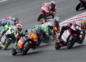 La empresa propietaria de la Fórmula 1 negocia la compra de MotoGP