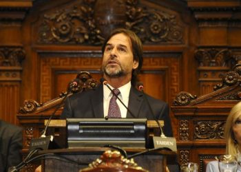 Lacalle Pou se posiciona como el segundo presidente mejor valorado de Sudamérica