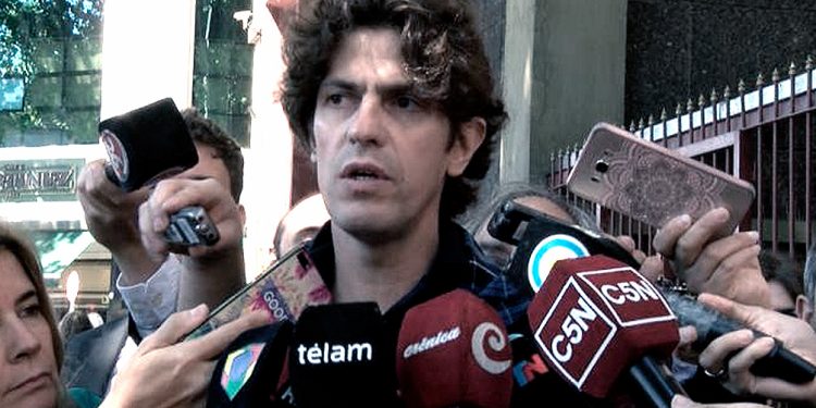 Lousteau: “Encerrado en Olivos y Twitter, el Presidente no ve o no le importa la realidad”