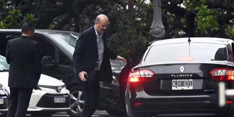 Macri encara la recta final hacia la presidencia del PRO y crece su interna con Bullrich por el vínculo con Milei