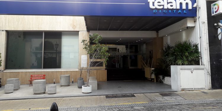 Milei afirmó que su gestión cerrará la Agencia Nacional de Noticias Télam