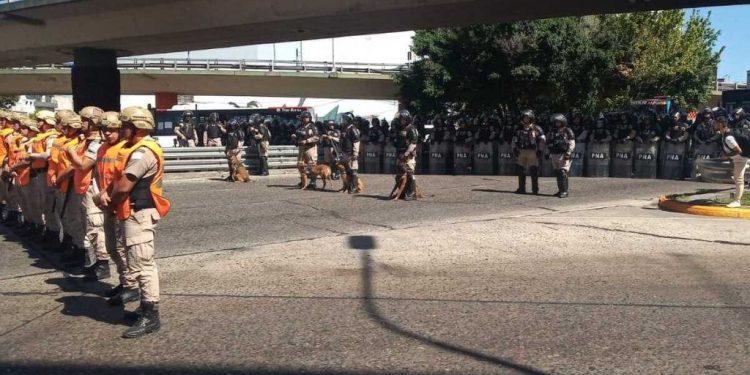 Organismos de Derechos Humanos denunciaron al Estado por la represión a la protesta social del lunes