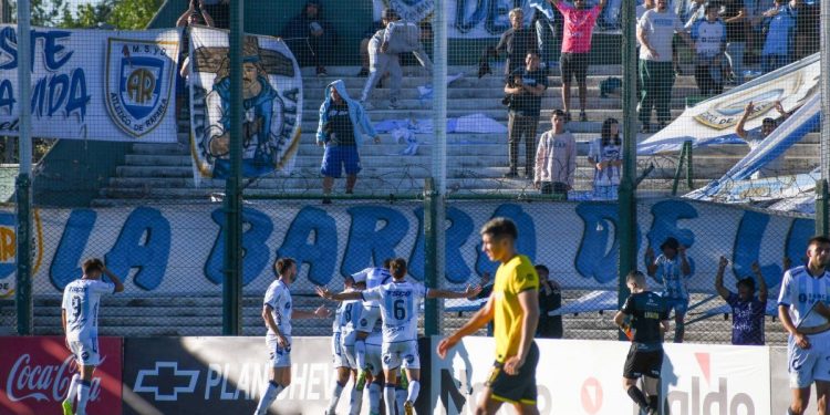 Otra sorpresa en la Copa Argentina: Atlético de Rafaela eliminó a Defensa y Justicia