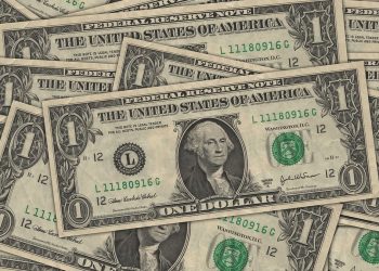 Sube el dólar global y el mercado sigue con atención la evolución del yen