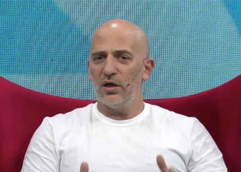 Yacobitti alertó sobre el desfinanciamiento de la UBA y advirtió que buscan “vaciarla y luego cerrarla”