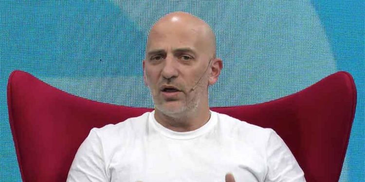 Yacobitti alertó sobre el desfinanciamiento de la UBA y advirtió que buscan “vaciarla y luego cerrarla”