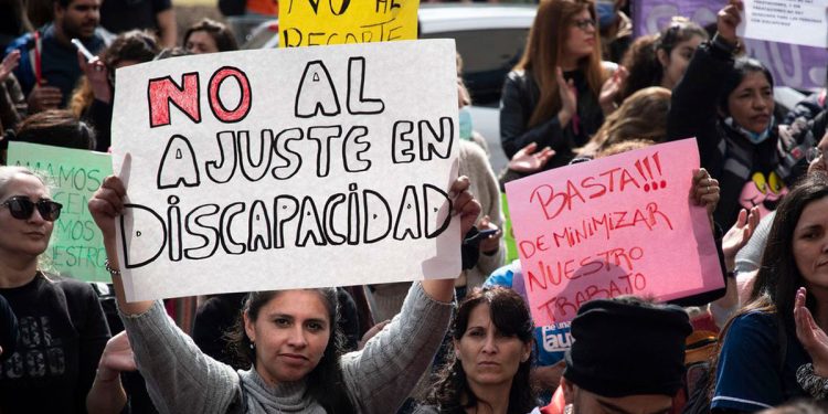 Advierten que la Agencia Nacional de Discapacidad “está paralizada” y hay 60 mil pensiones frenadas