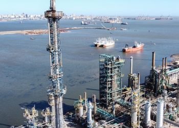 Ancap estima que la puesta en marcha de la refinería La Teja se dará a mediados de mayo